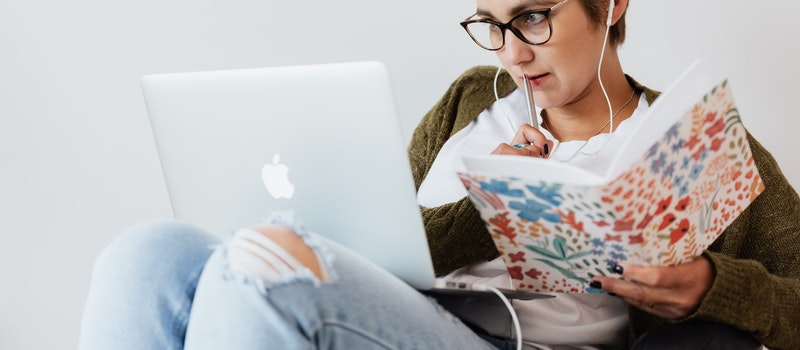 為什么選自考提升學歷的女性越來越多？