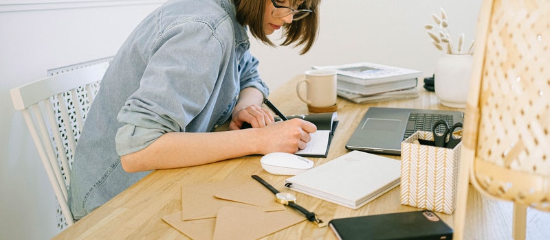 掌握自考課程搭配技巧，一次輕松過4門